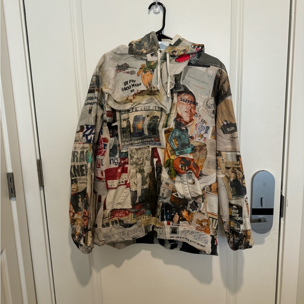 Supreme hoodie